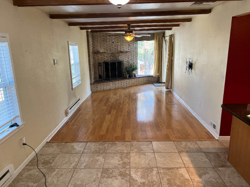 4440 Shoshone St - Photo 7 of 29