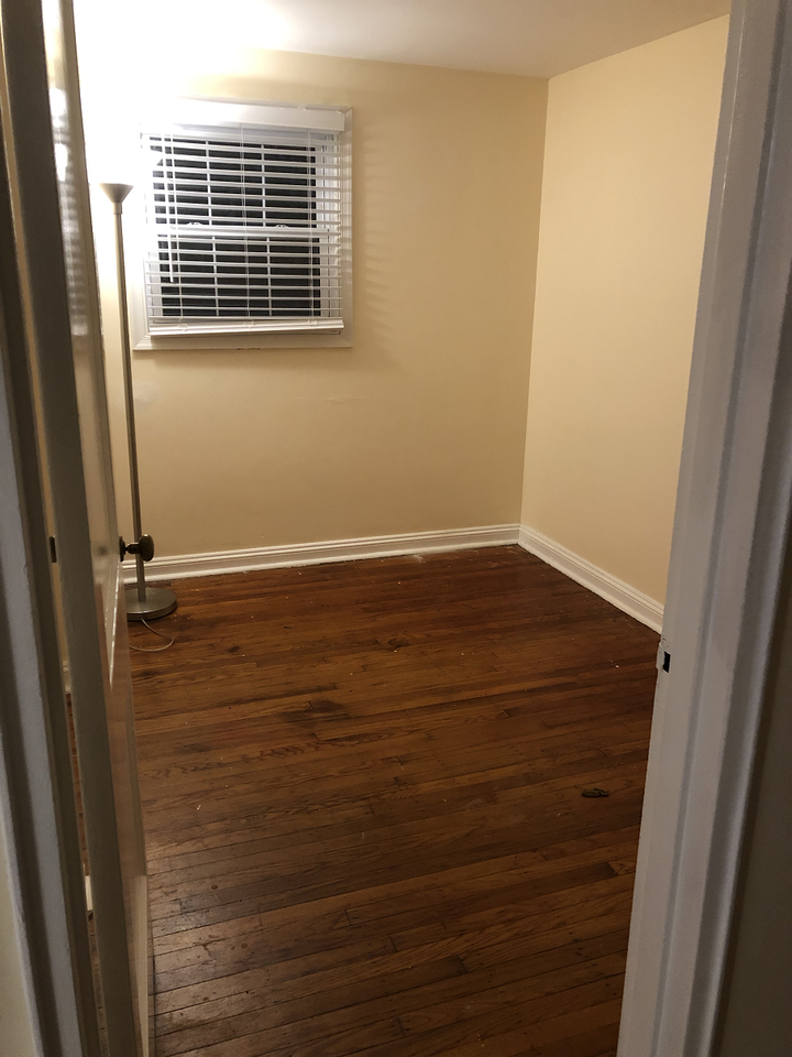 428 Vernon St #1 - Photo 7 of 8