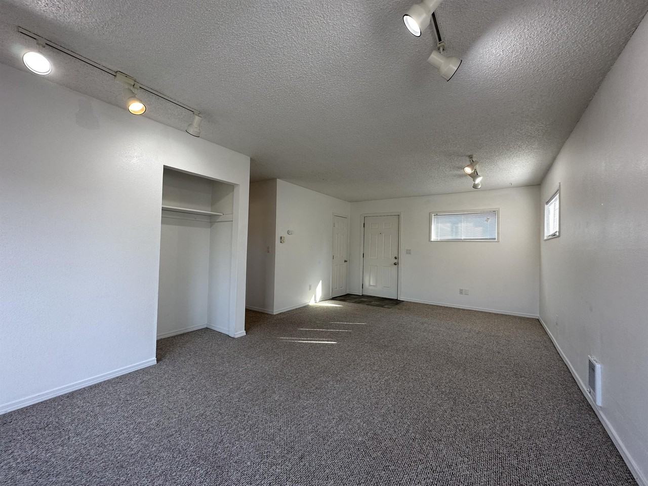 2596 Fir Ave #C - Photo 2 of 14