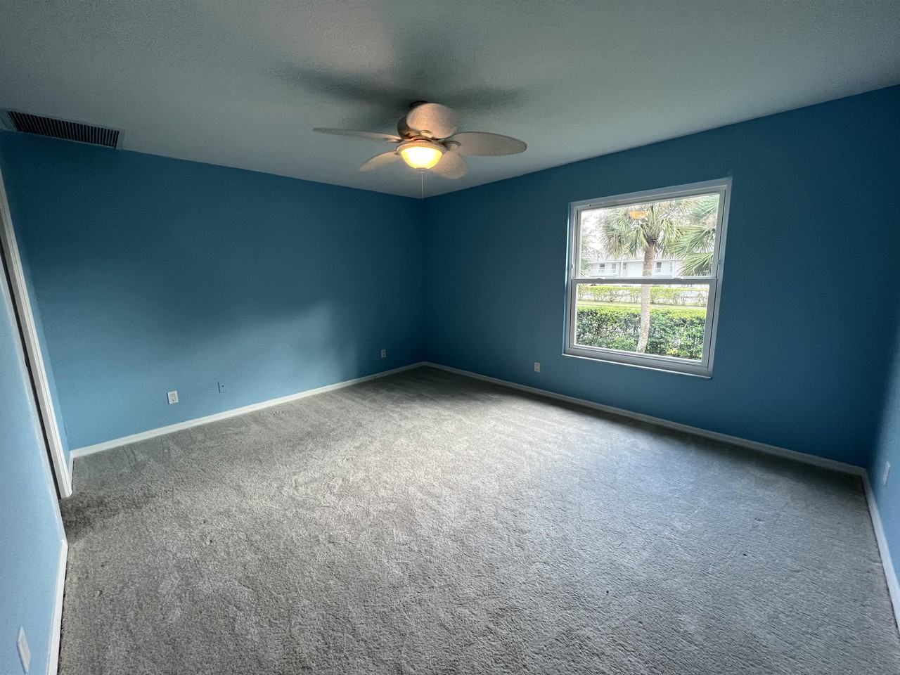 1494 Trafalgar Lane - N201N 201 #N201 - Photo 7 of 16