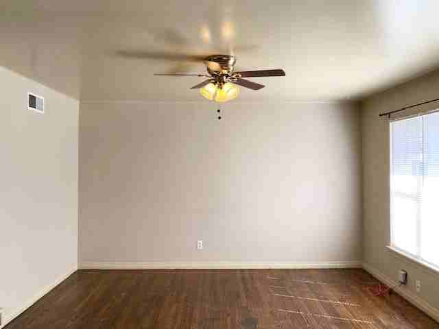 4233 Nw 22nd St #1 - Photo 5 of 11