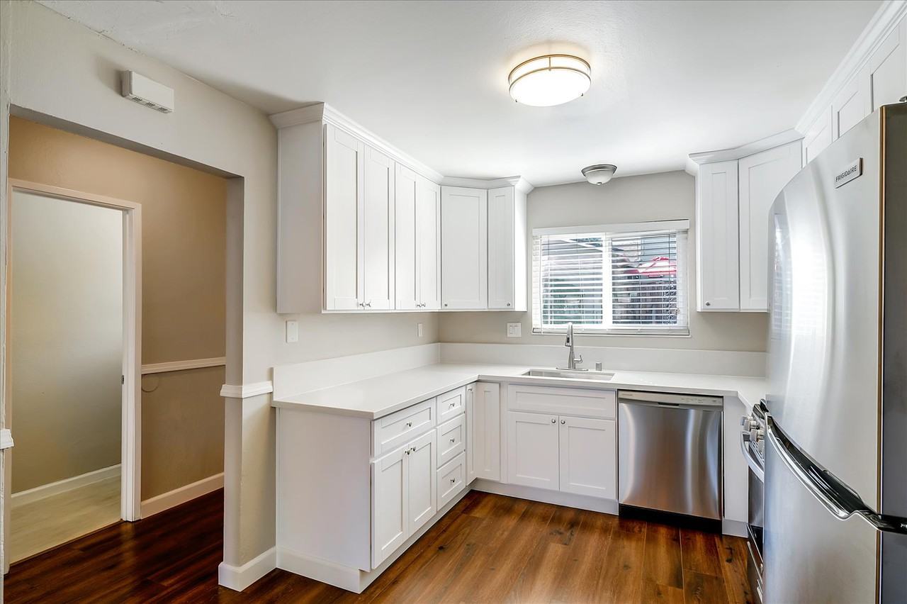 835 Palomino Dr #2 - Photo 7 of 17