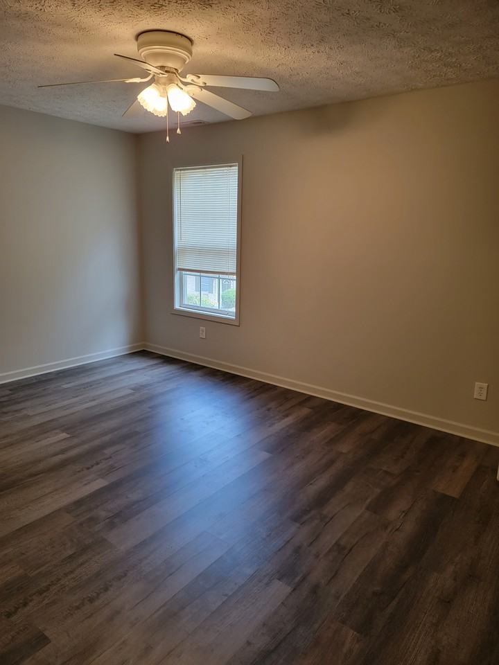 2893 S Walnut Street Pike #1 - Photo 2 of 13