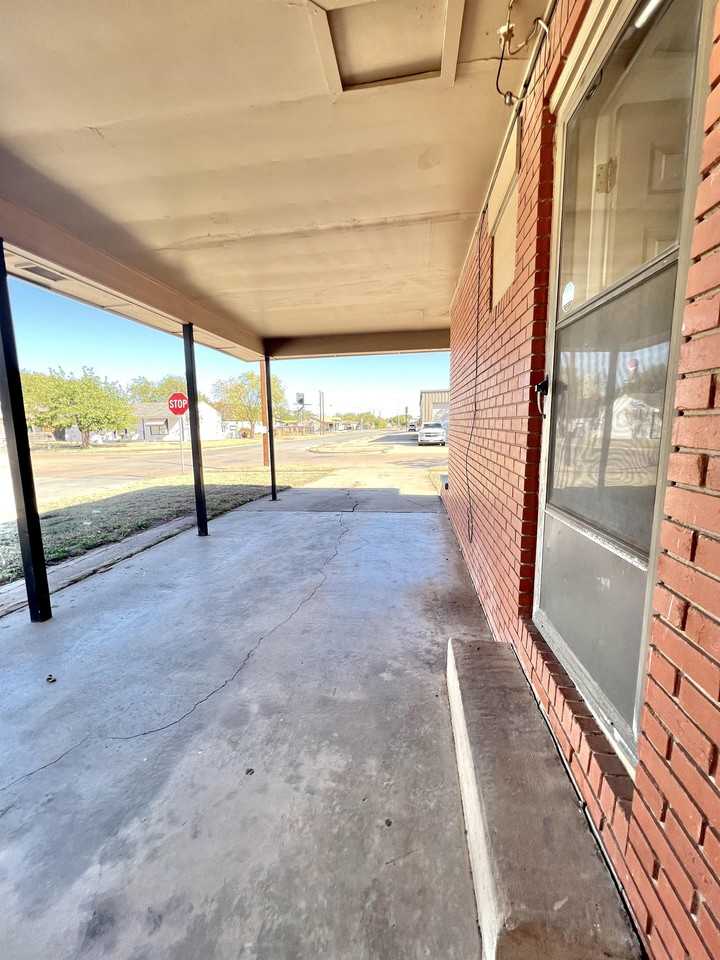 2400 Buchanan Street - 2400 Buchanan St - Photo 3 of 16