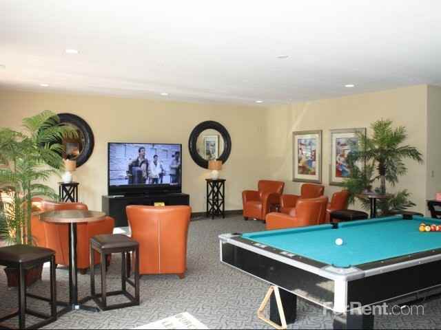 731 Burcham - Photo 2 of 45