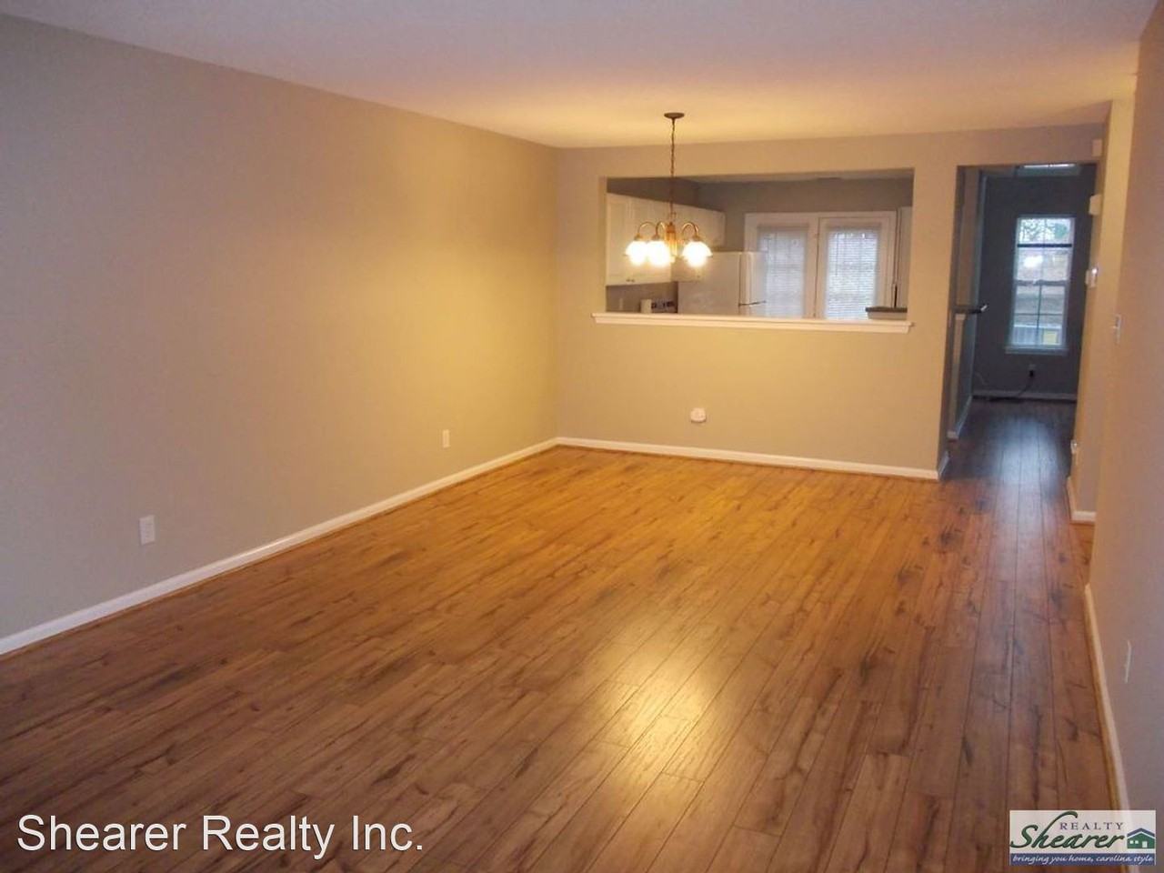 8903 Roseton Ln - Photo 3 of 20