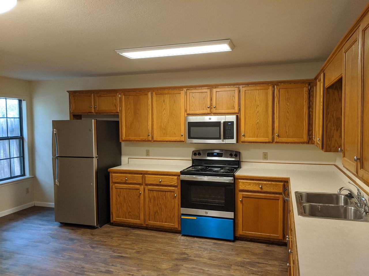 309 W 16th Ct #A - Photo 6 of 15