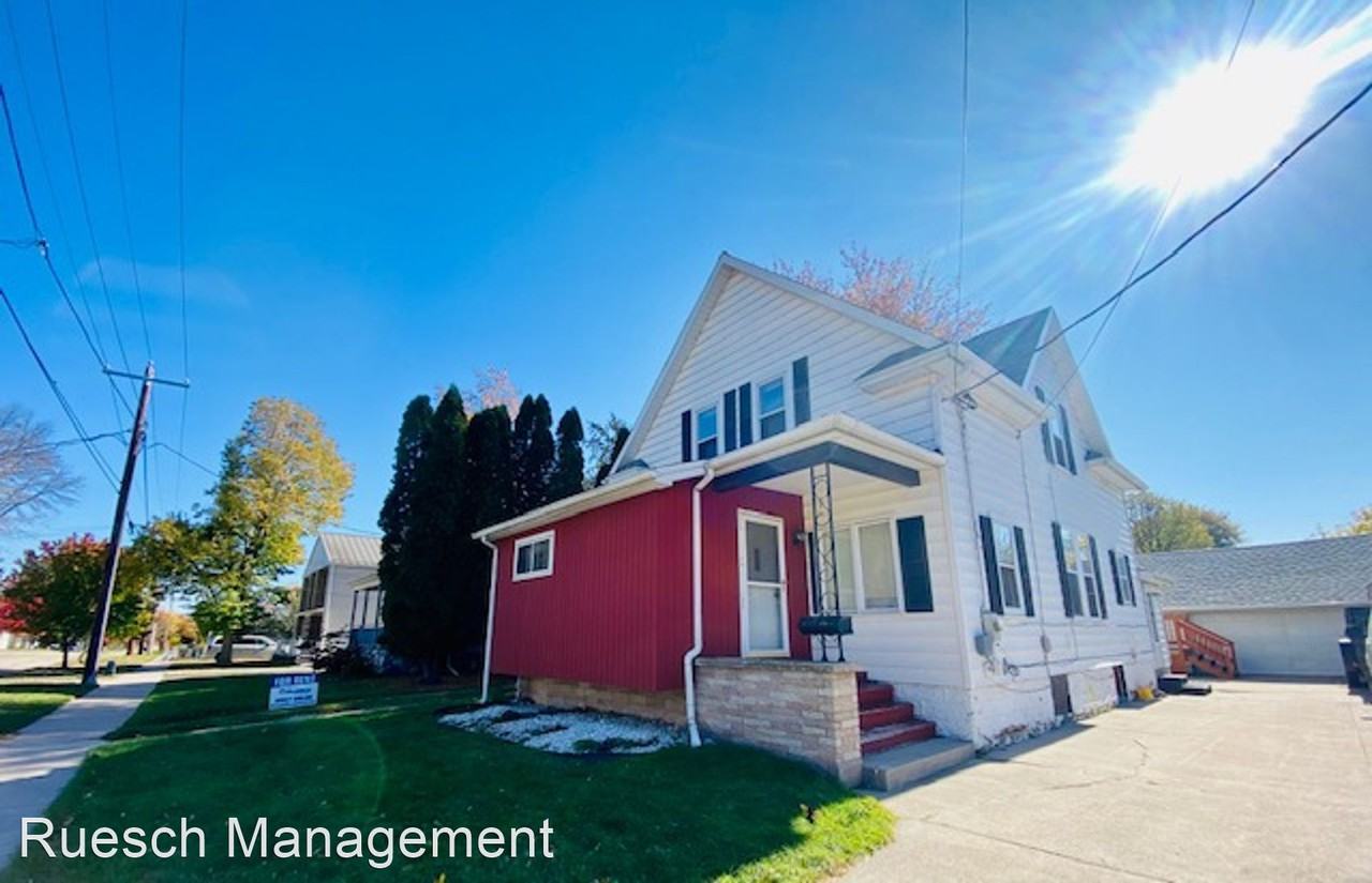 733 1st St. - Photo 2 of 26