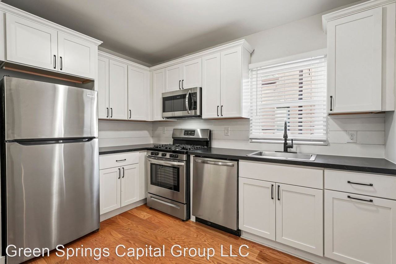 42-44 Saratoga Ave - Photo 2 of 48