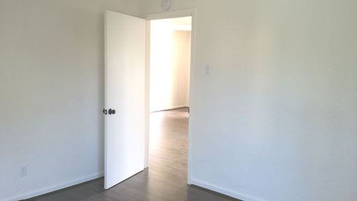 5670 Gaskill St - Photo 3 of 11