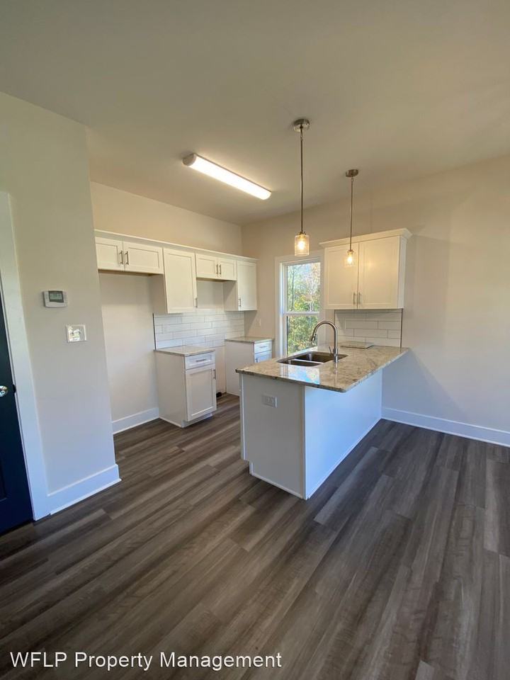 3053 Fulton St - Photo 2 of 22