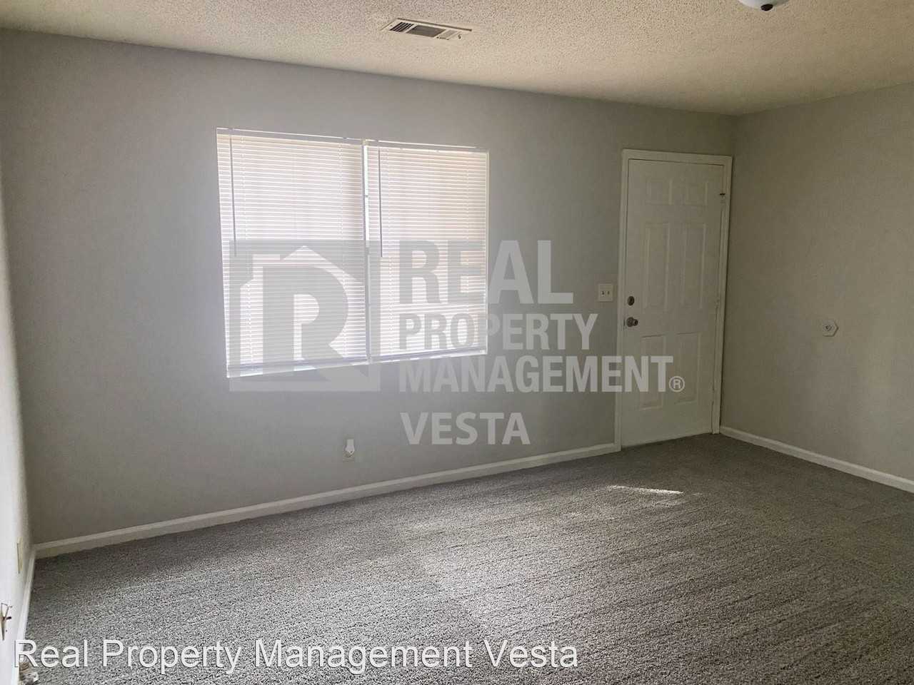 1524 Burton Ave - Photo 2 of 10