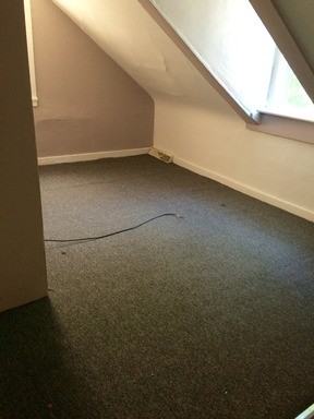 344 Beaver St - Photo 3 of 5