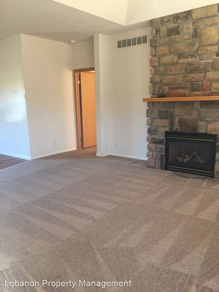 29900 Pelican Dr - Photo 3 of 11