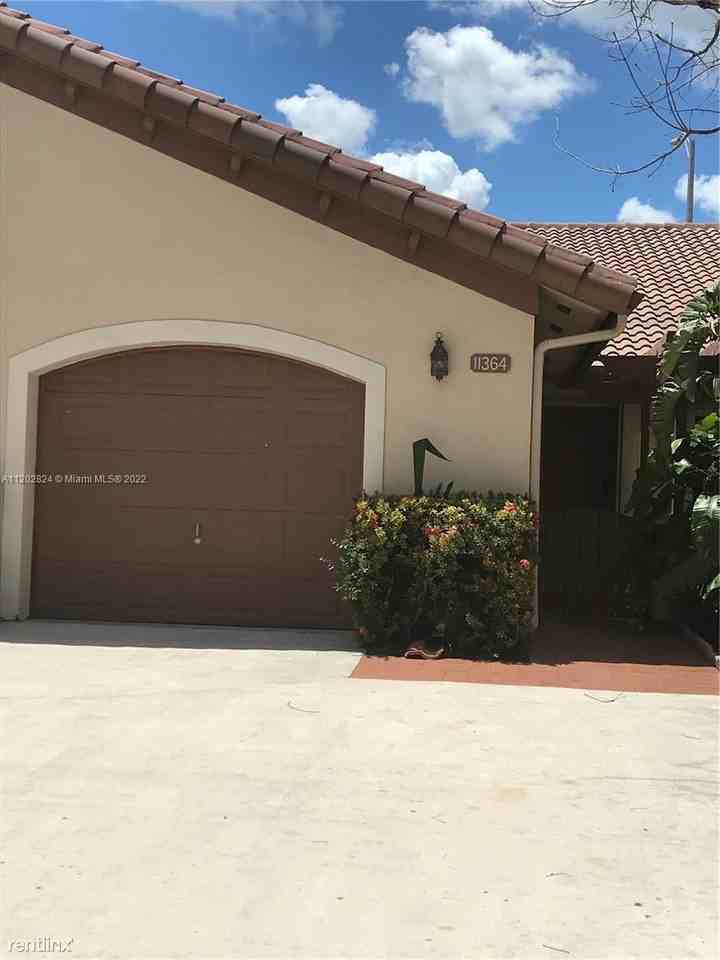 11364 Sw 87th Ter - Photo 2 of 45