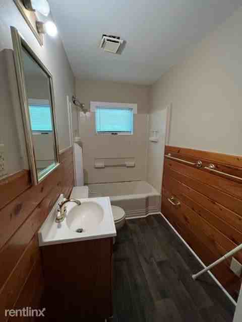 3403 Lawndale Dr - Photo 3 of 10