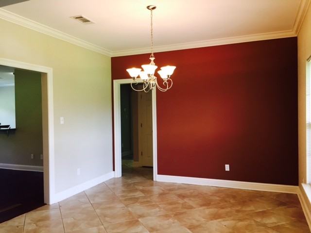 23001 Edwyna Dr - Photo 3 of 5