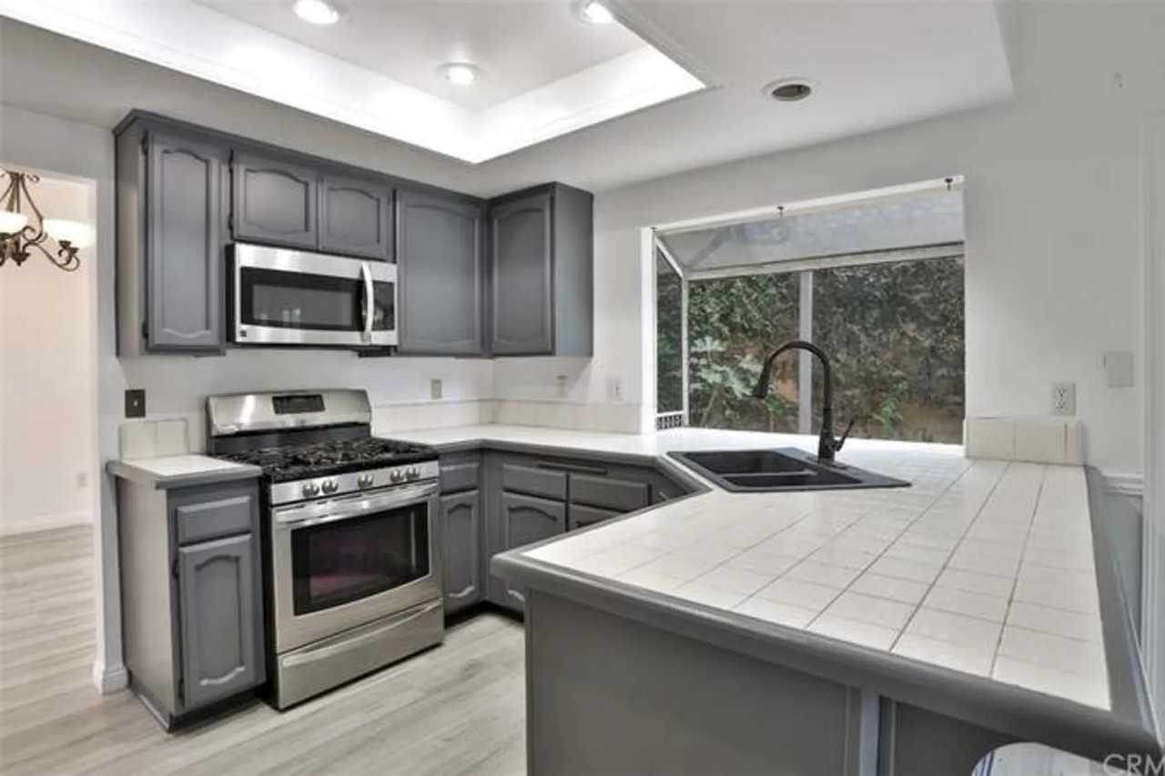 35157 Ravencrest Ct - Photo 3 of 19