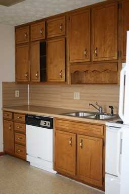 396 Dixie Ct - Photo 3 of 7