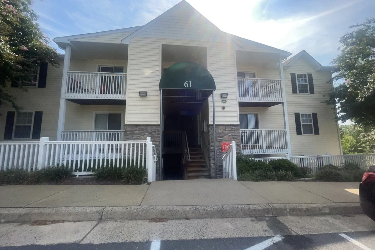 61 Fern Oak Cir