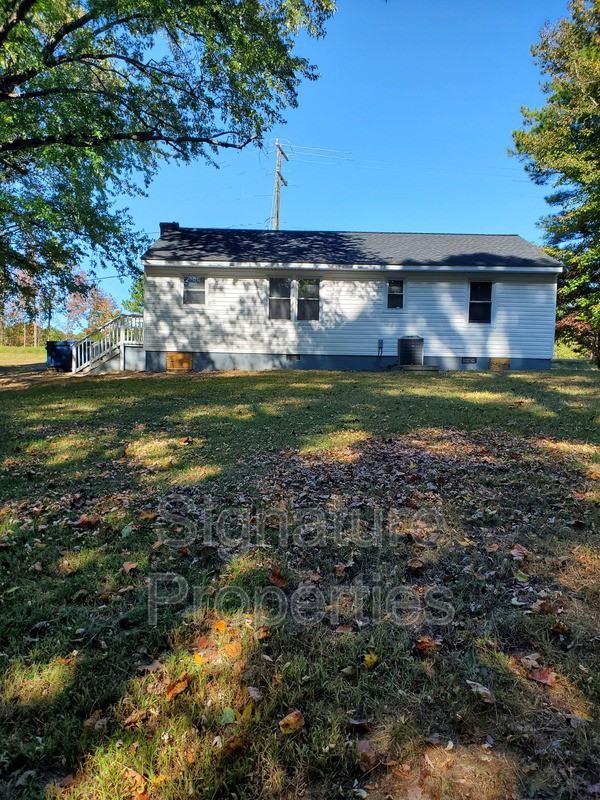 7514 Kings Hwy - Photo 2 of 14