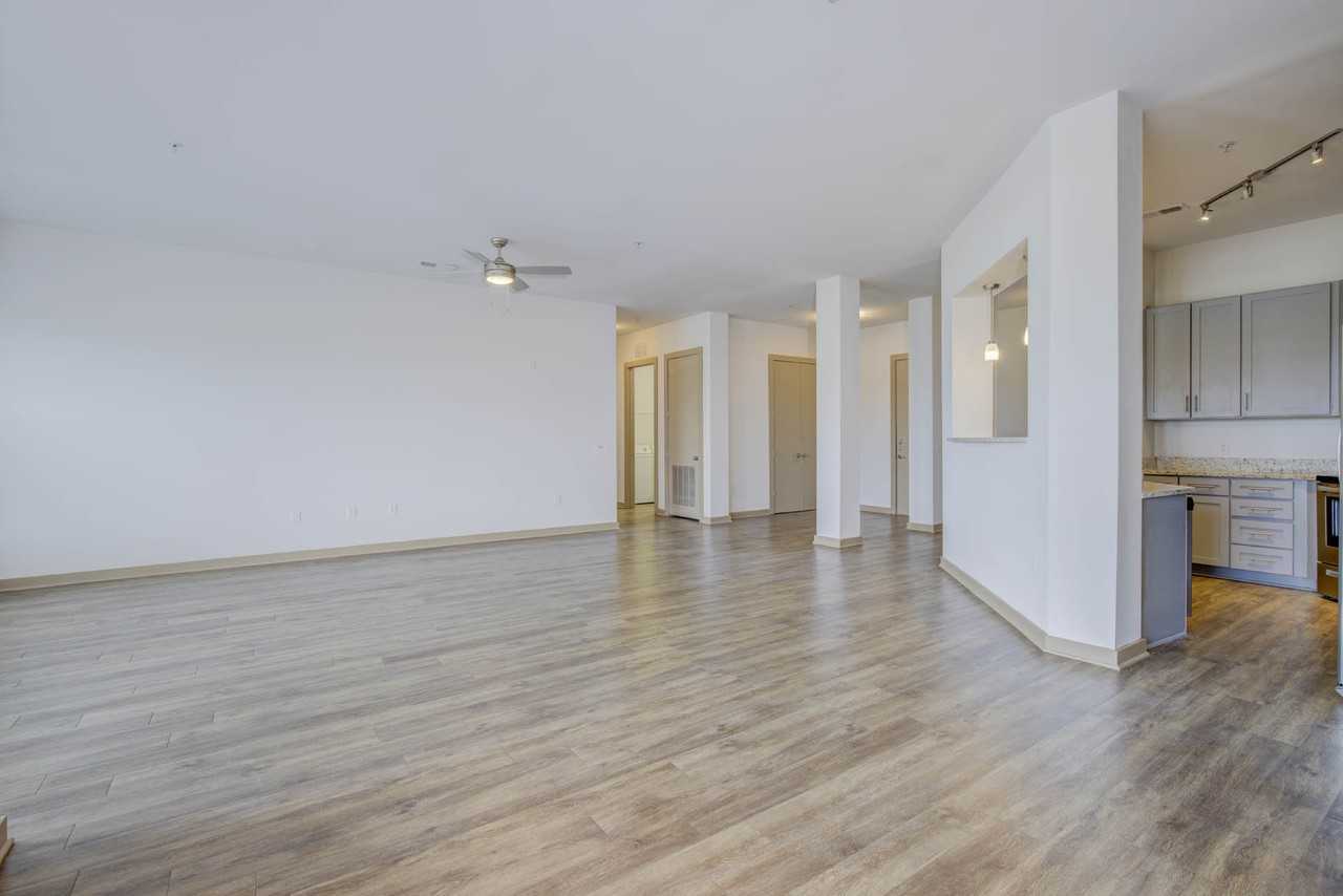 Grace Park - Photo 7 of 31