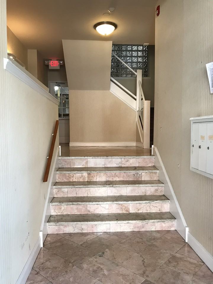 26 S Vassar Sq #C3 - Photo 3 of 9