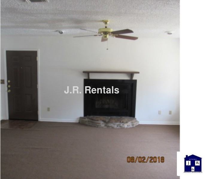 2007 Pleasant Ln - Photo 2 of 32