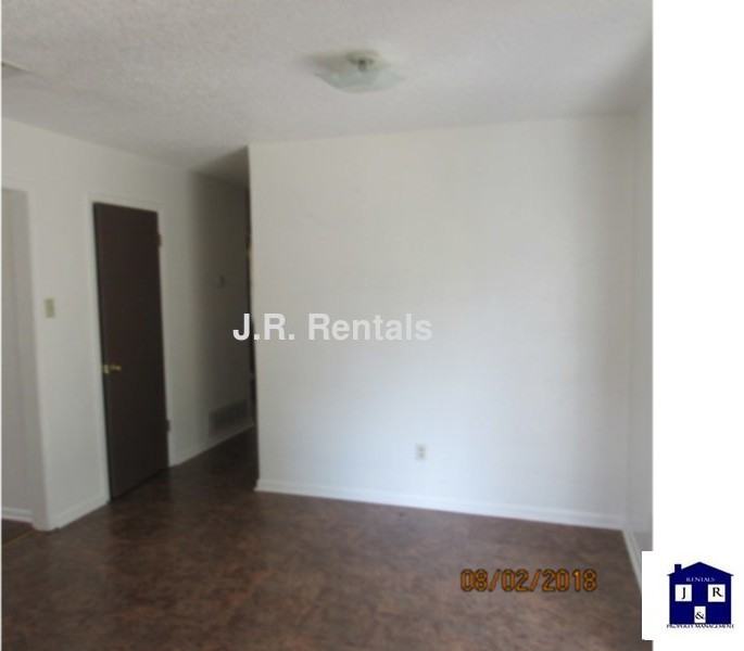 2007 Pleasant Ln - Photo 5 of 32