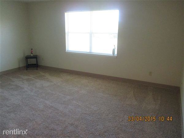 Somerset Village Apartments - Photo 2 of 20