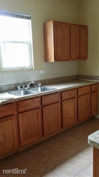 148th and Washington - Photo 2 of 9