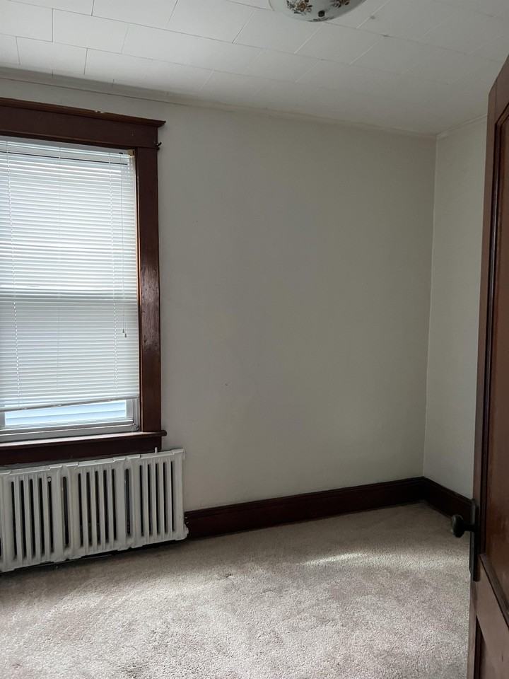 315 New Scotland Ave #1 - Photo 3 of 8