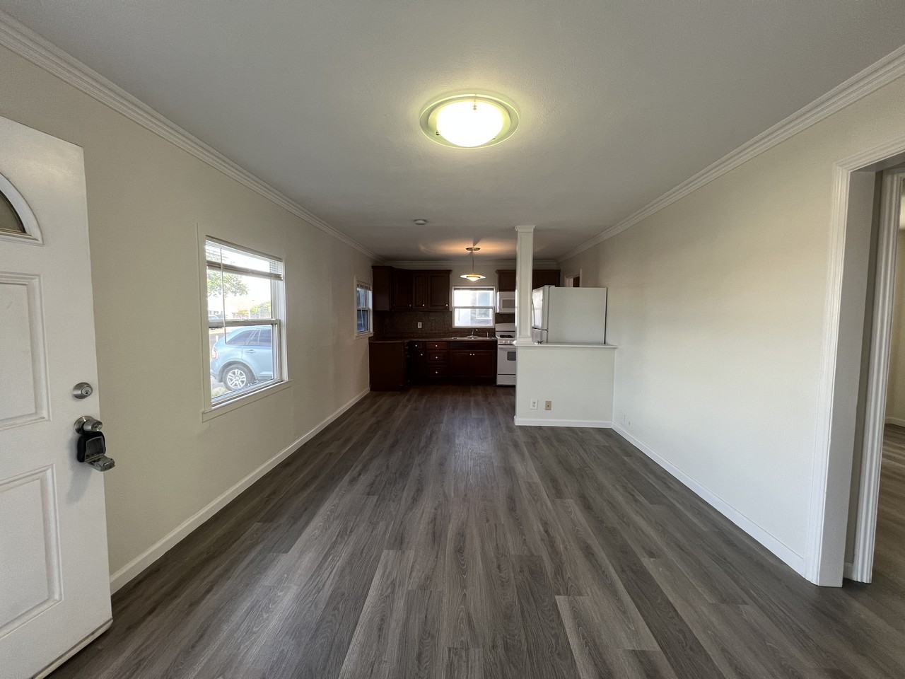 208 N F St - Photo 4 of 18