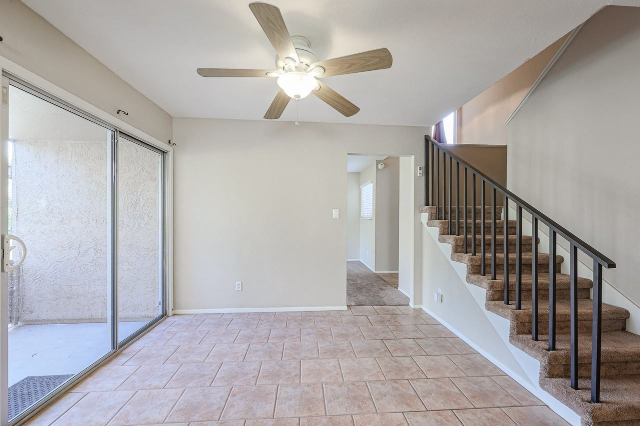 4555 W Continental Dr - Photo 6 of 37