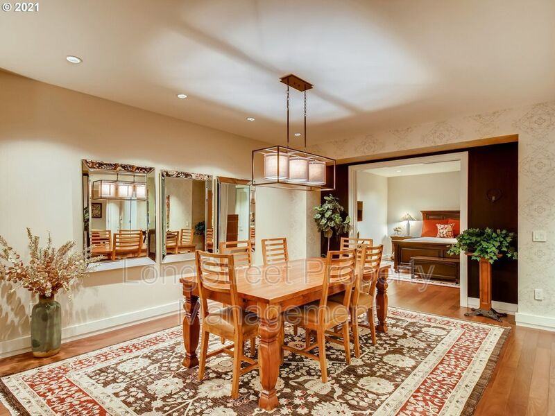 311 Nw 12th Ave #204 - Photo 5 of 24