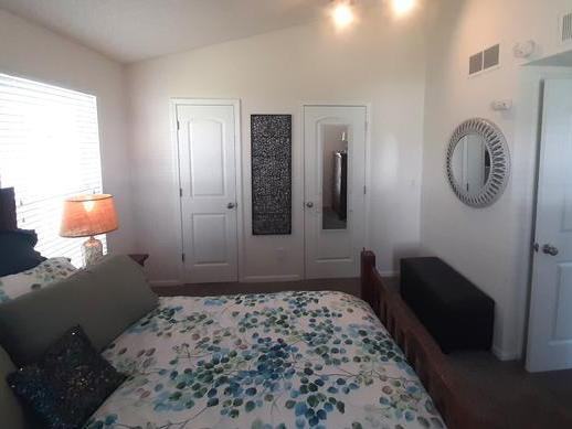 9002 W 64th Ter - Photo 6 of 15