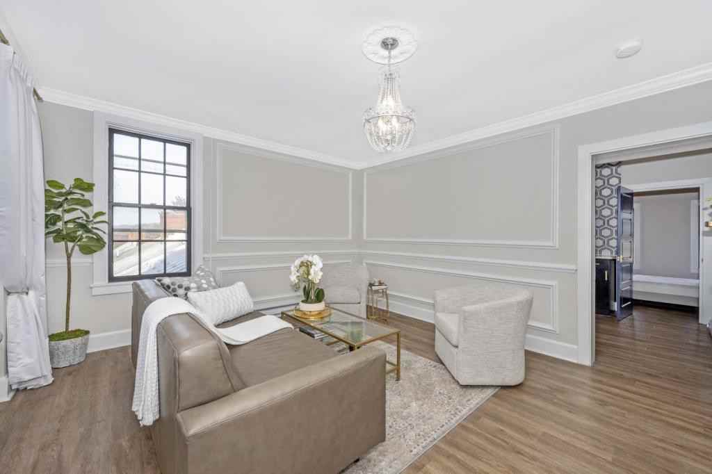 125 W Church St - Photo 3 of 25