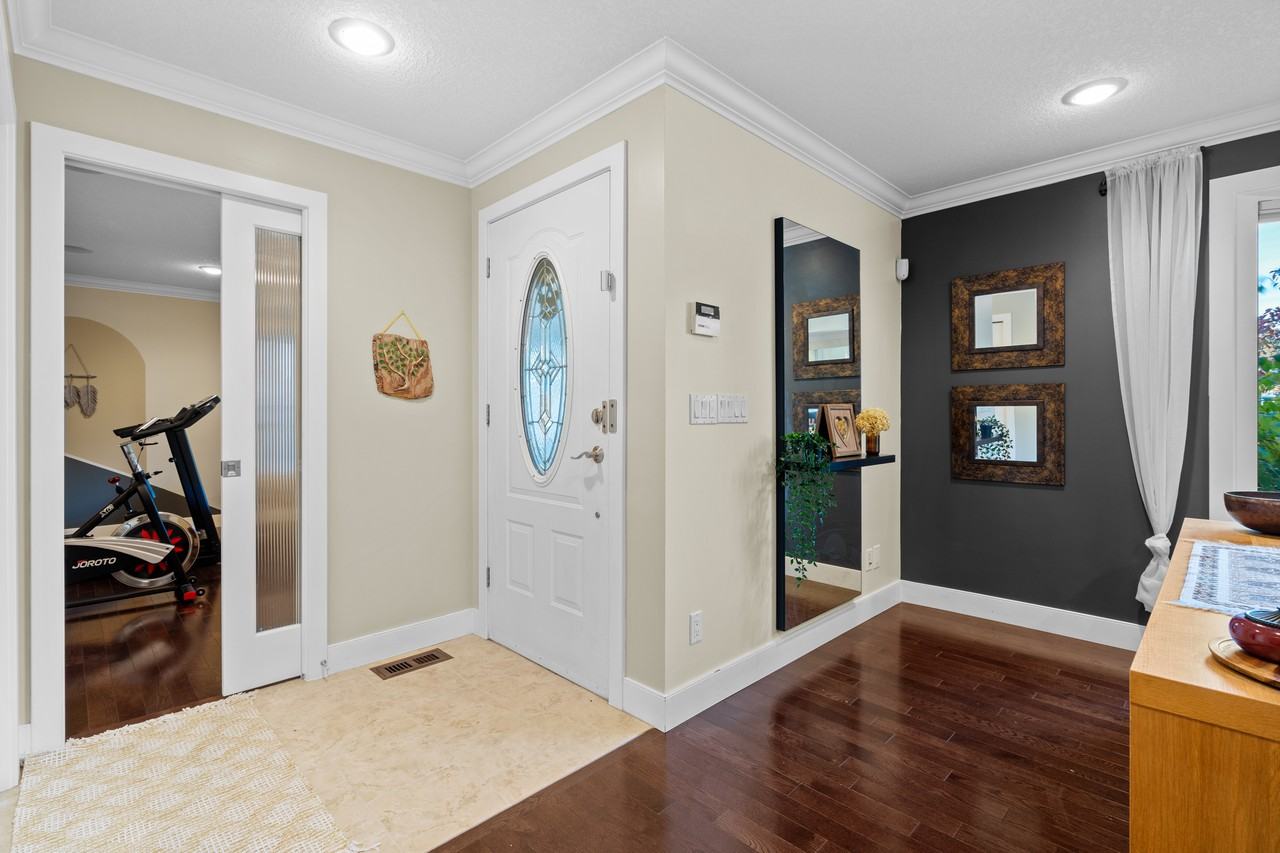 4916 Brockington Road Northwest - Photo 3 of 43