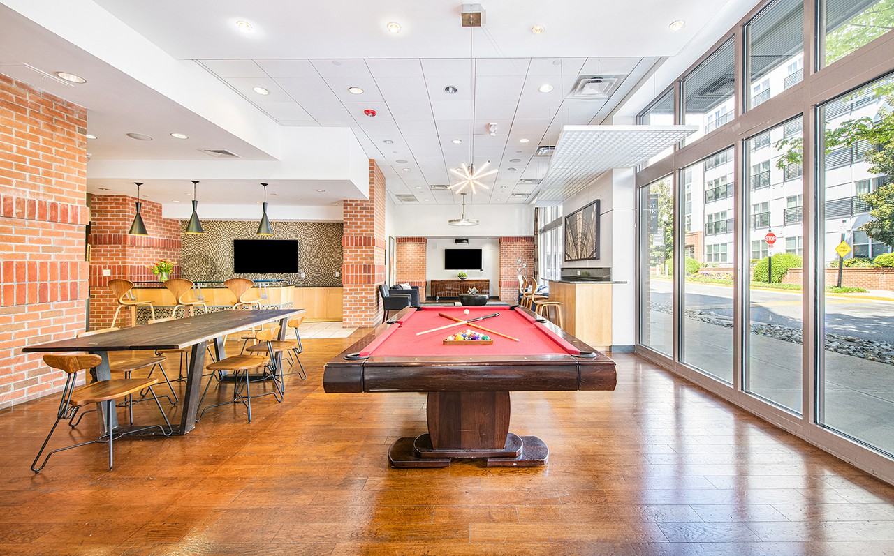 Mode at Hyattsville - Photo 6 of 11