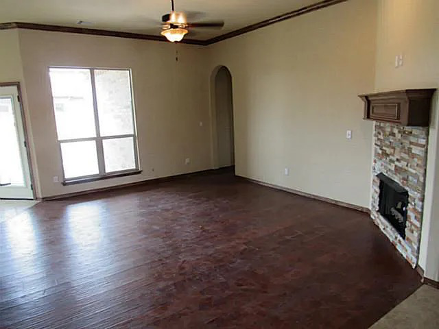 937 Sw 15th St - Photo 4 of 22