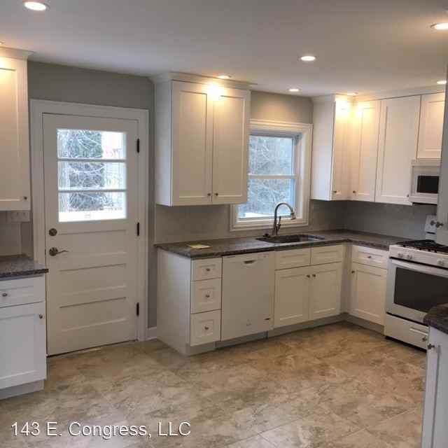 143 Congress St - Photo 3 of 13