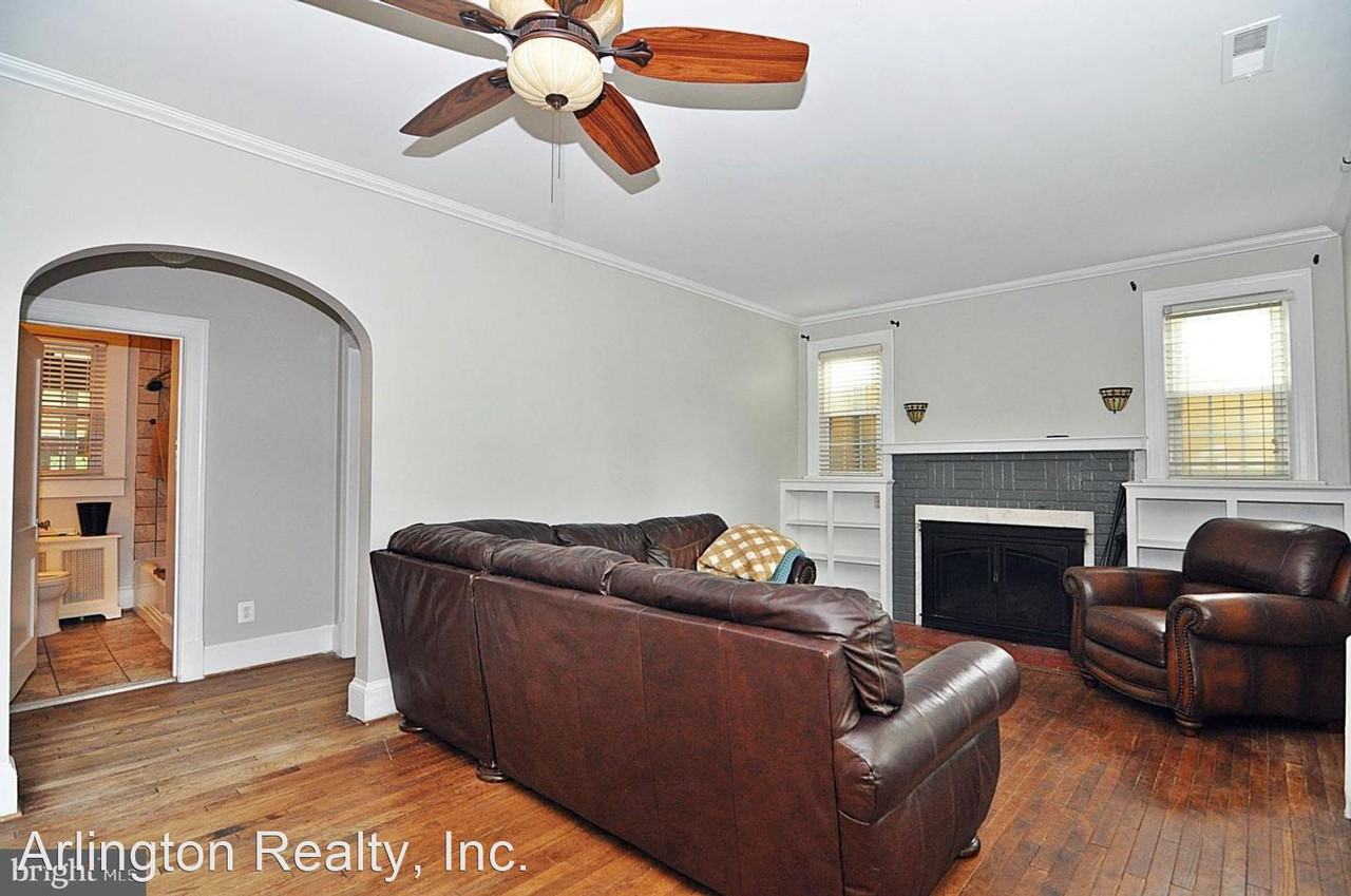 933 20th St S - Photo 3 of 24