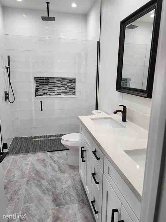 31758 Whispering Palms Trl - Photo 3 of 6