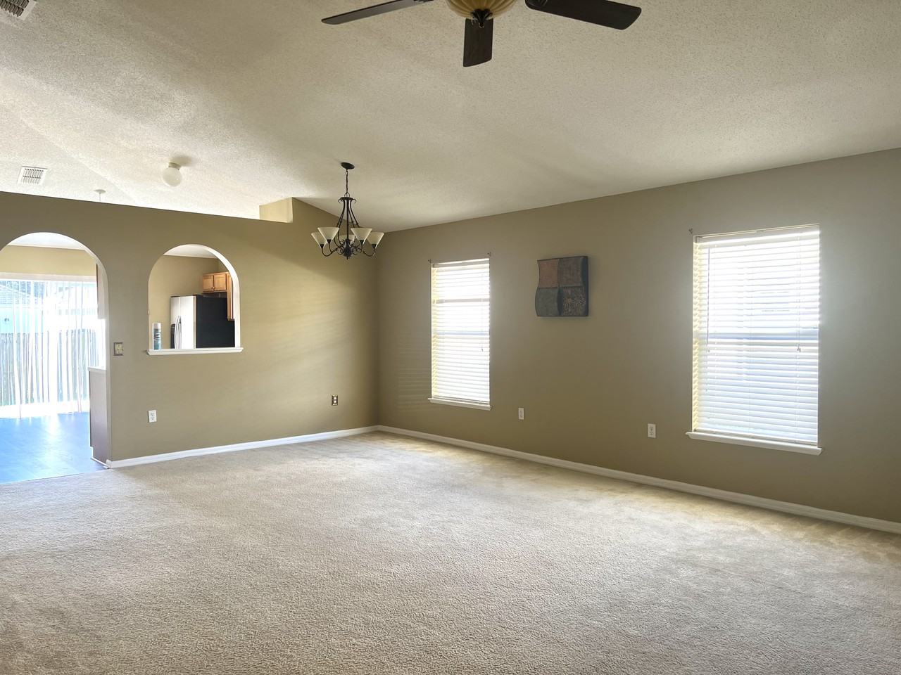 30134 Rattana Ct - Photo 3 of 10