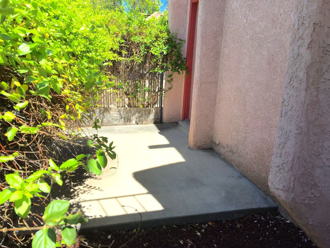 8440 Spain Rd Ne - Photo 2 of 9