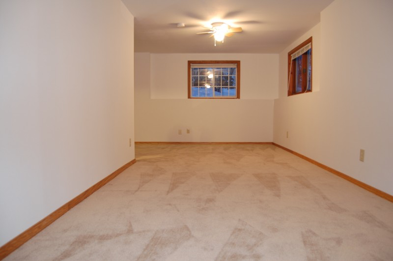 E Valley Ridge Dr - Photo 3 of 9