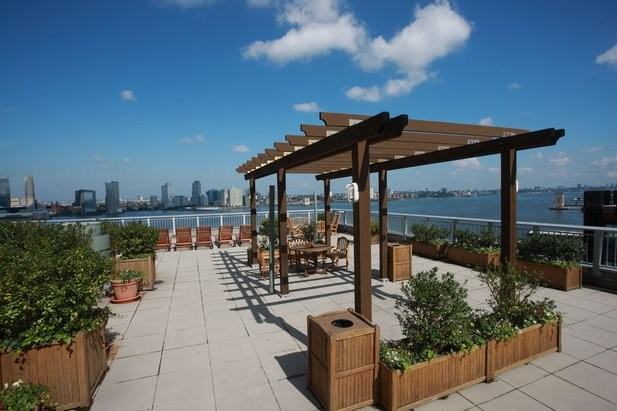 22 River Terrace - Photo 2 of 4