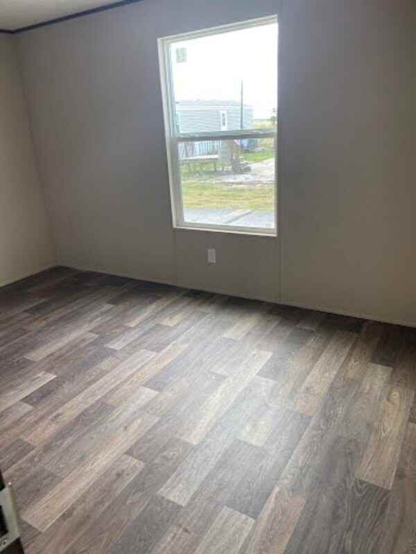 2130 Rand Morgan Rd - Photo 6 of 10