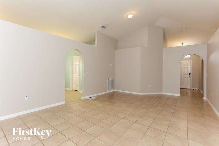 5427 Turkey Creek Rd - Photo 3 of 15