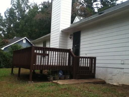 11011 Highridge Ct - Photo 3 of 15